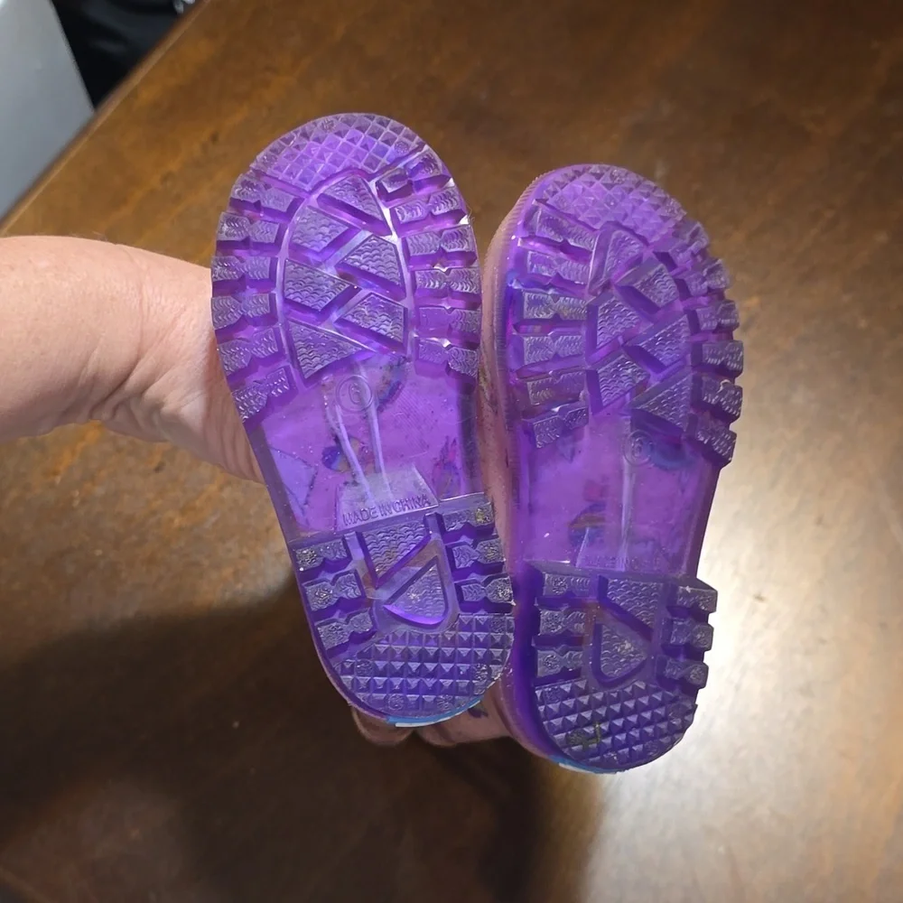 Zoogs Light‎ Up Unicorn Rainboots Size 6